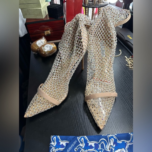Femi Florence Stretch Mesh Rhinestone Sparkle Bootie Heels in Tan Nude Size 11 - Picture 15 of 17
